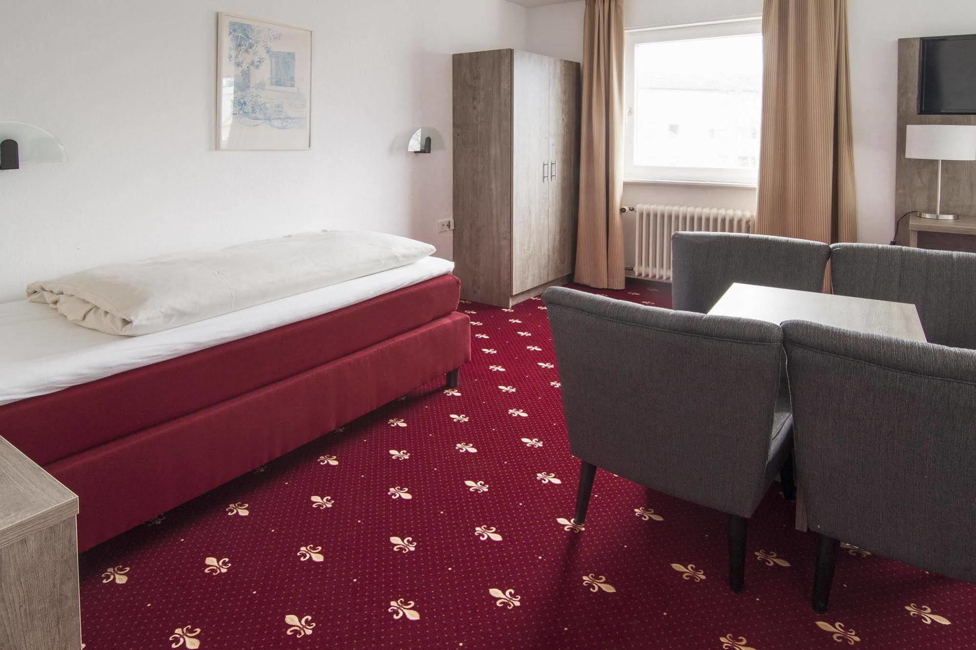 Hotel Maurer Karlsruhe Exterior foto